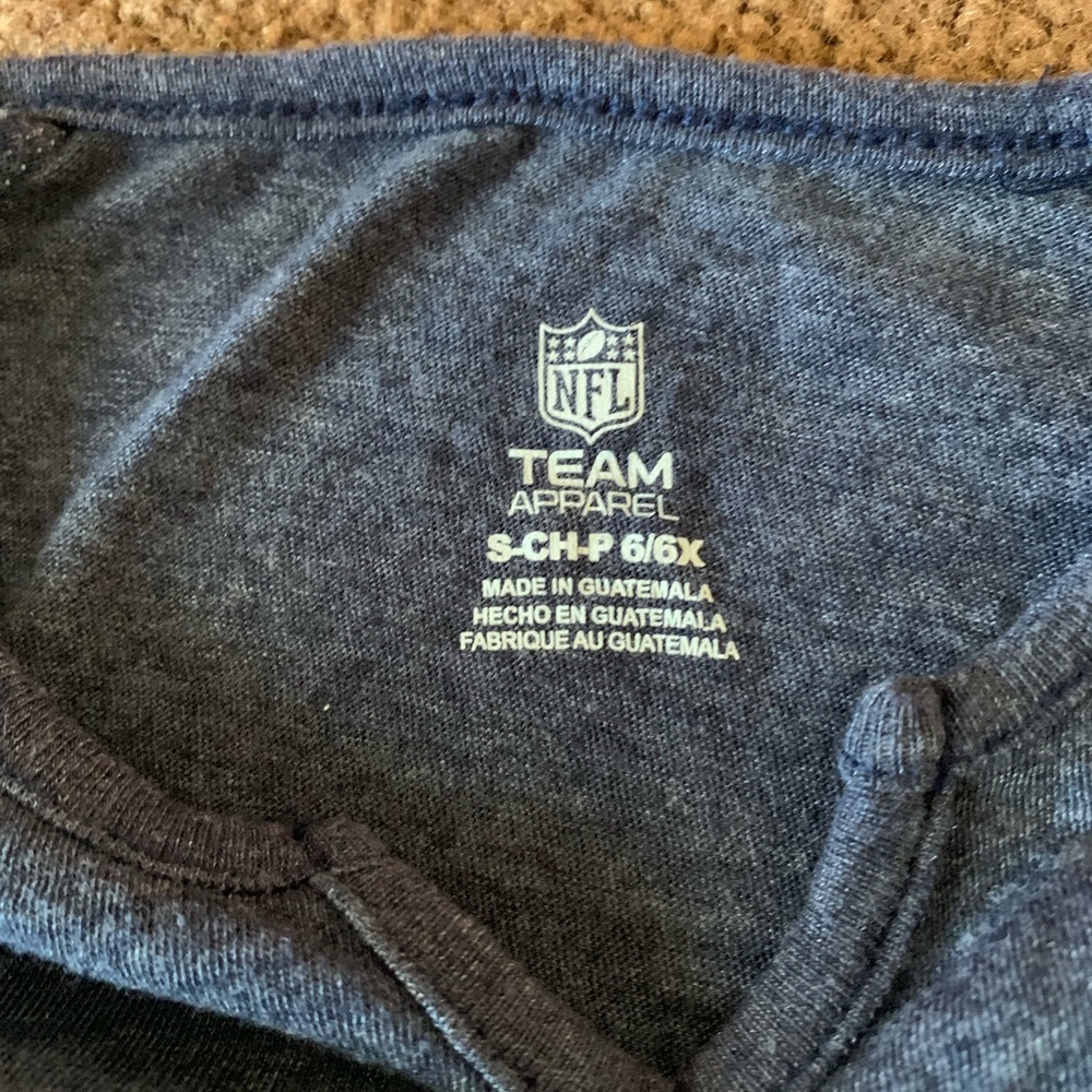 Small Long Sleeve - image 3